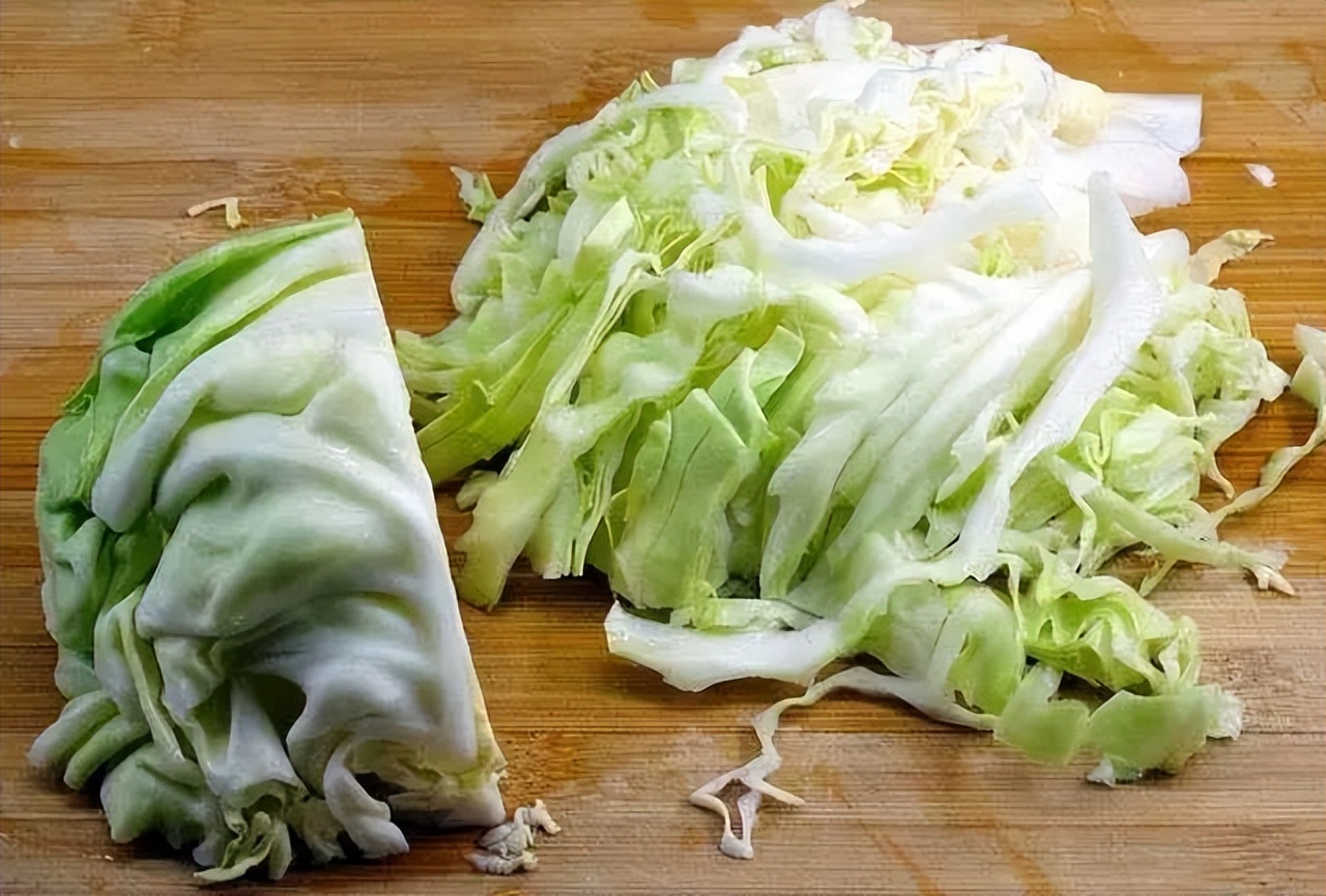 肝不好的人经常吃面条有影响吗,肝不好的人可多吃四种食物