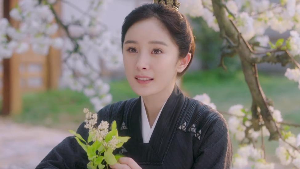 国产剧“修脸”成风，一秒镜头8000元，十级美颜磨皮堪比主播