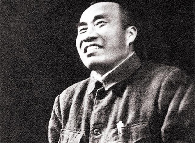 1934年长征前，陈毅找到*德朱**：我还要指挥作战，请不要把我留下