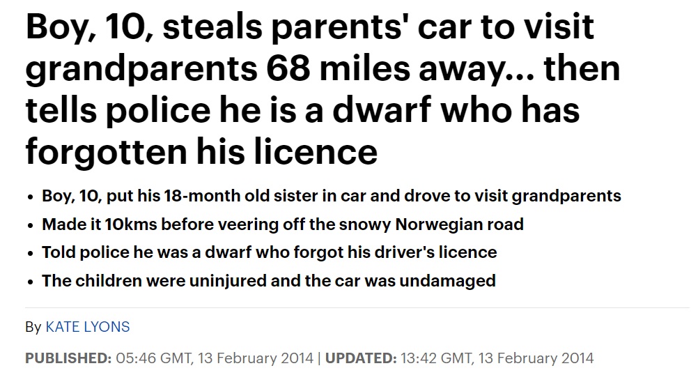 挖掘机抓玩具,挖掘机抓着飞机在飞的视频