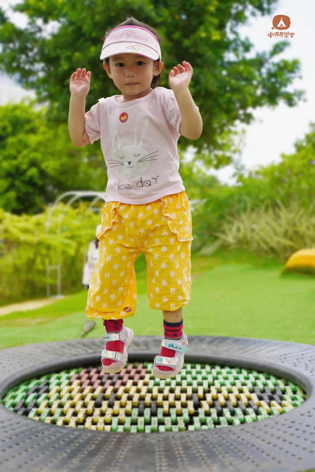 下雨天带小孩可以这样玩,下雨天可以带孩子去哪玩