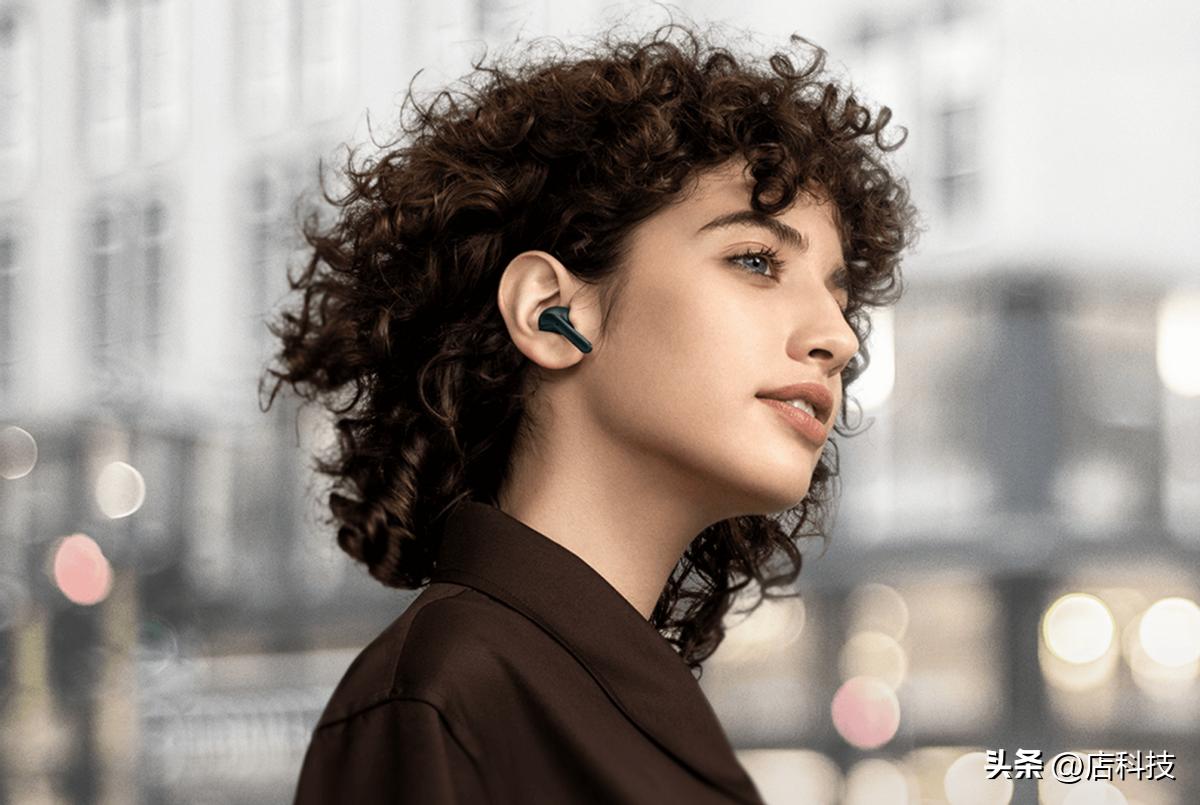 充电宝电脑手机三合一推荐,数码产品耳机充电宝