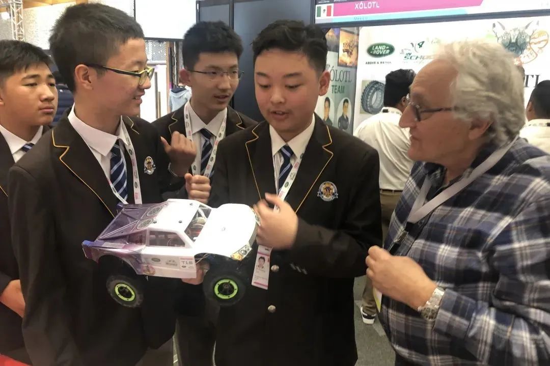 带你看看高端大气的学校,带你认识清华