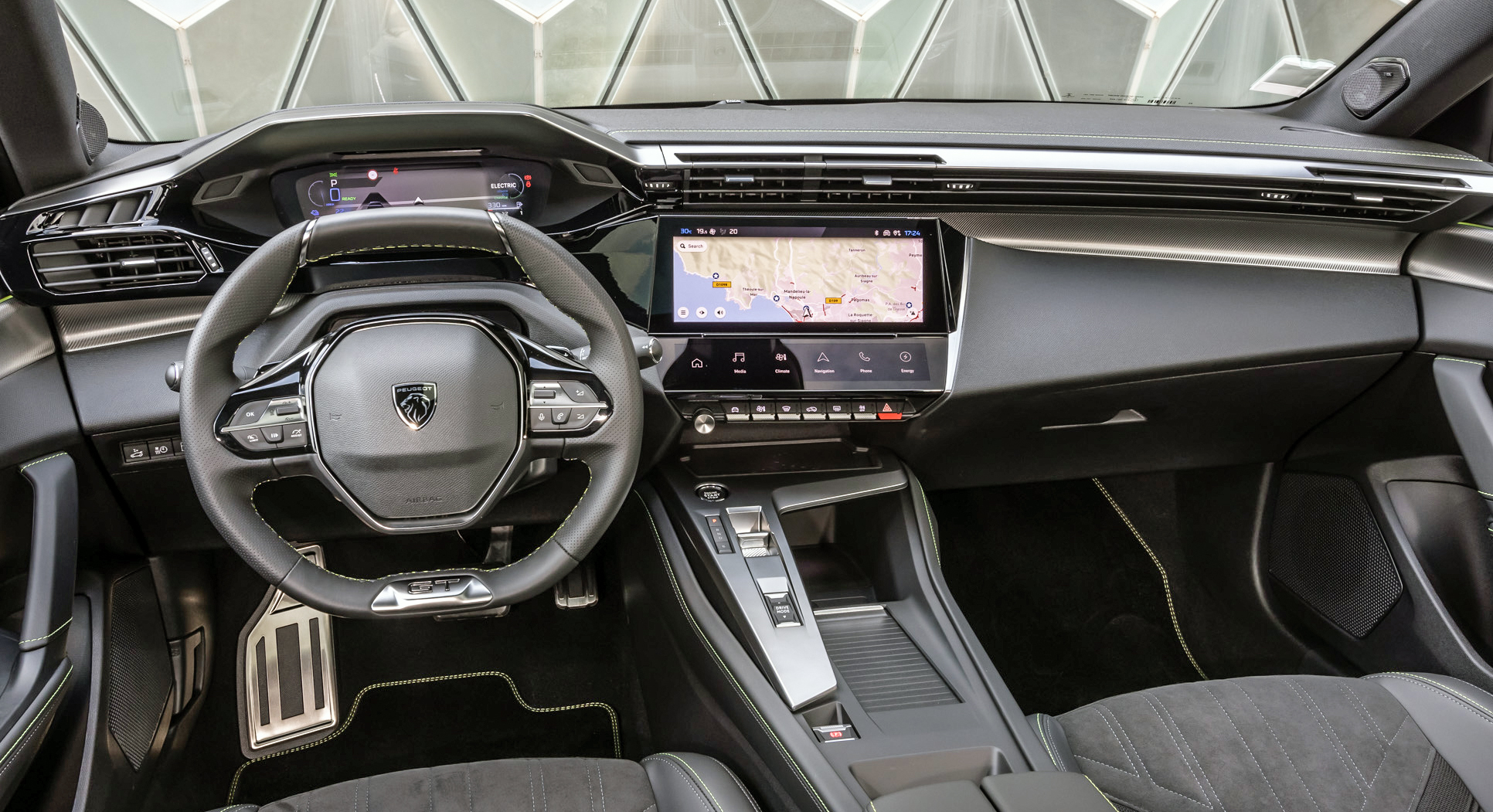 全新标致408实车确实漂亮,全新一代408标致