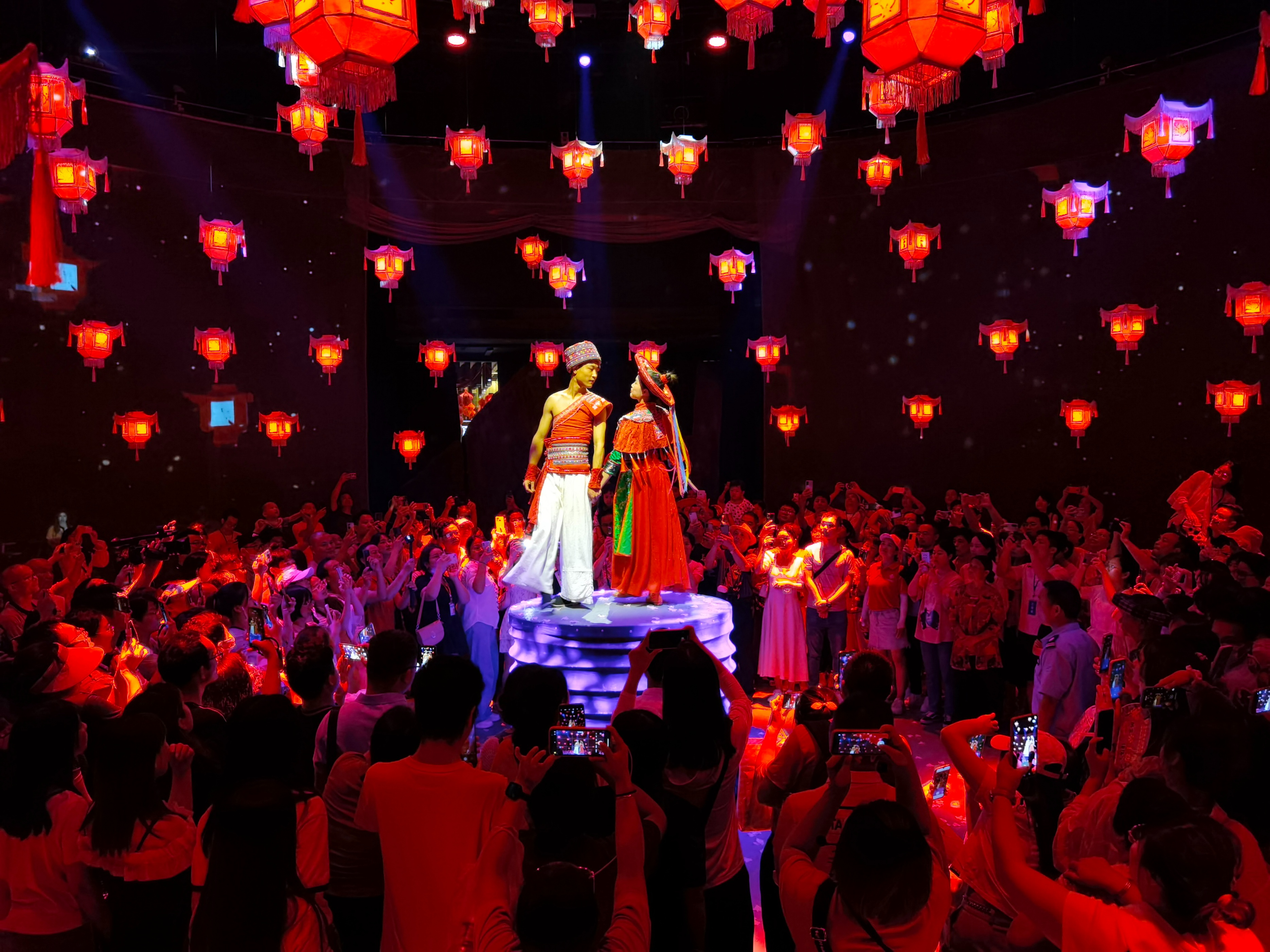 雪峰山旅游借壳国恒铁路上市,湖南省雪峰山文旅集团