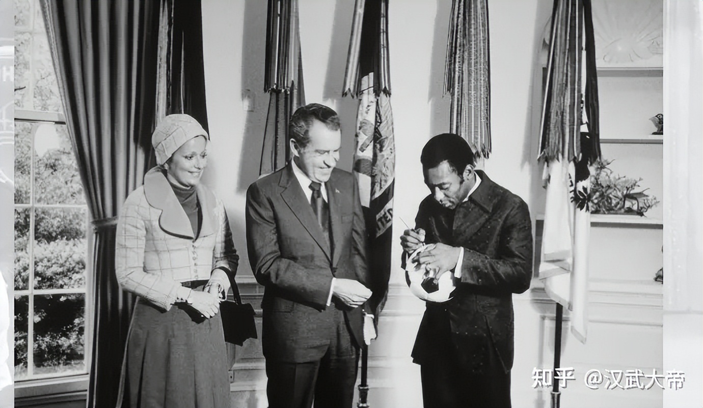 1970年世界杯巴西球员缅怀贝利,巴西足球第一人贝利