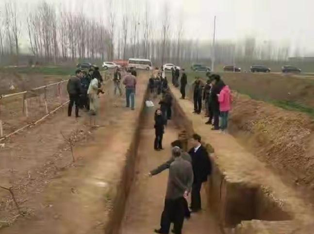 西安挖出219块金饼,烧砖挖出价值20亿的金饼