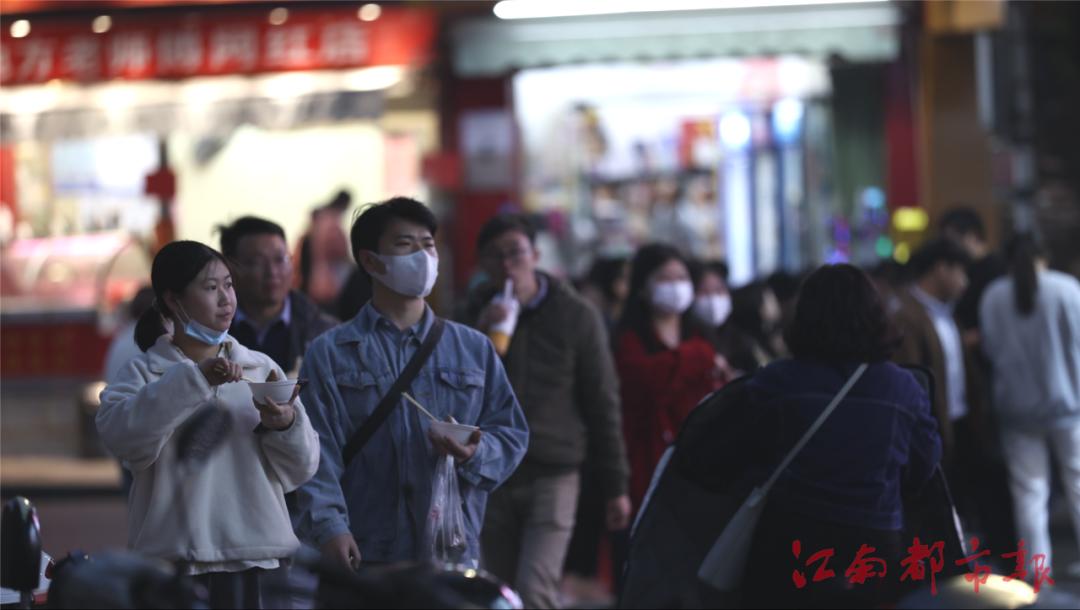 南昌珠宝街怎么这么多人,珠宝街南昌现状