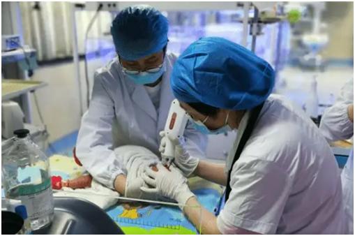 新生婴儿感觉身体软软没有力气,基因检测小胖威利综合症