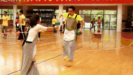 运动会趣味游戏项目搞笑,趣味运动会游戏水牌