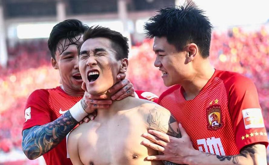 坚韧or幸运？中甲*疆新**4年3次降级皆递补回归，足坛风景线