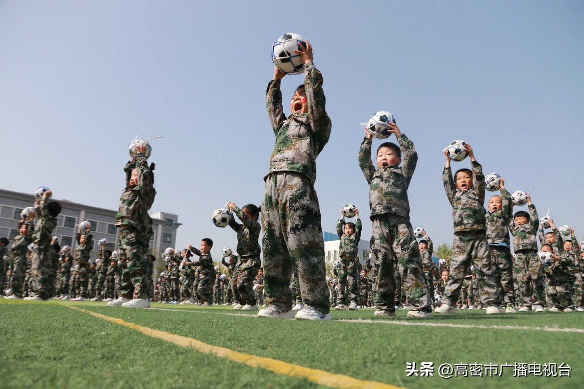 萌娃舞动秀,山东萌娃跳广场舞视频