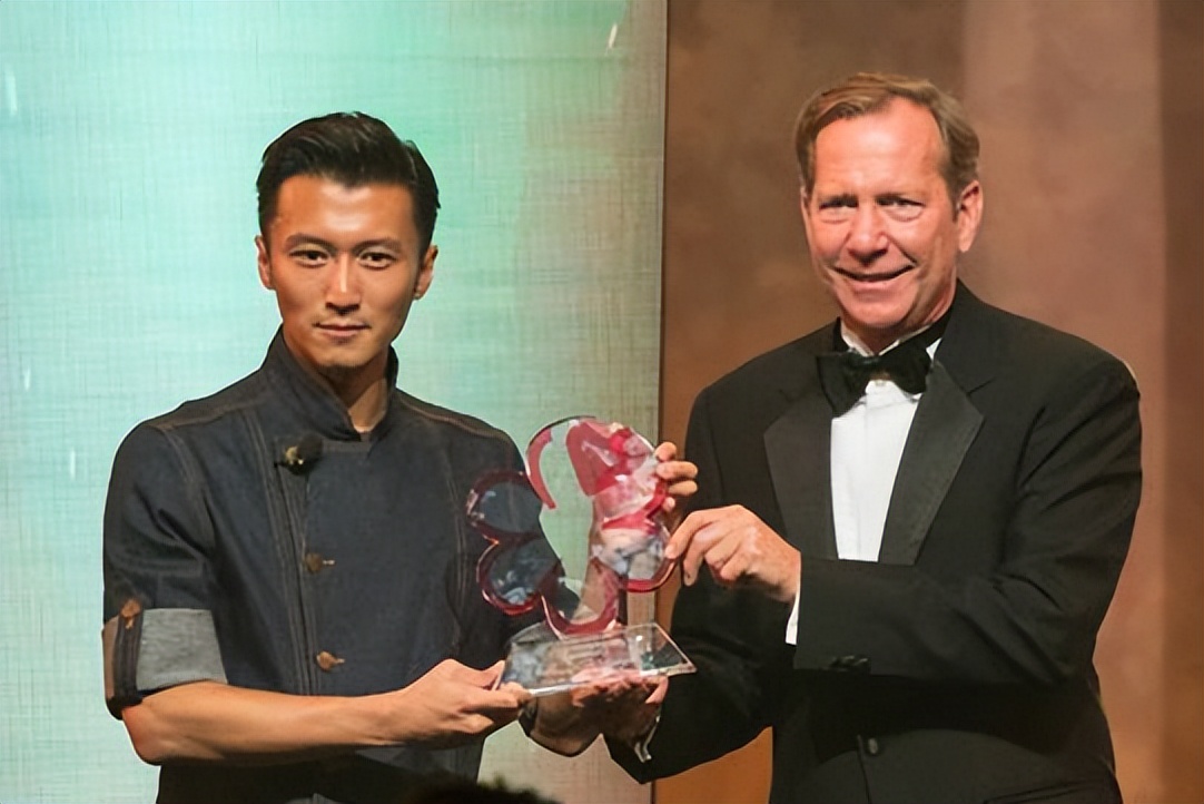 谢霆锋年轻时的颜值港风,谢霆锋颜值巅峰白发