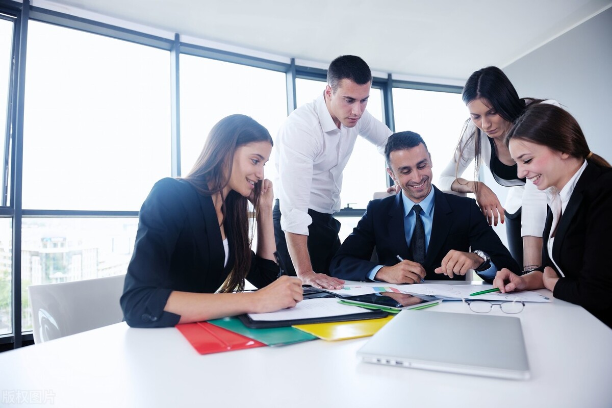 2023年移居香港的条件,申请香港定居移民