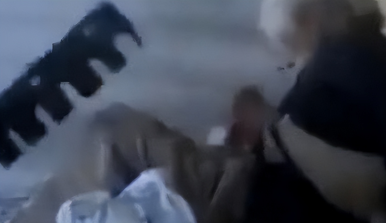 4名16岁男女火烧一女子*处私**，致其死亡，直言：我未成年，我怕啥