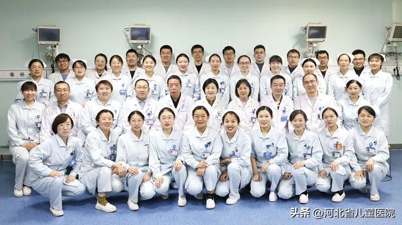 宝宝裤子总是湿湿的,三岁宝宝尿尿前裤子总是湿一点