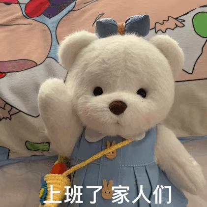 近两年大学生毕业总数近2000万，就业竞争残酷，IT成为就业香饽饽