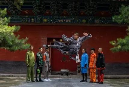 寺庙的工作有发展前途吗,寺庙工作工资一般多少