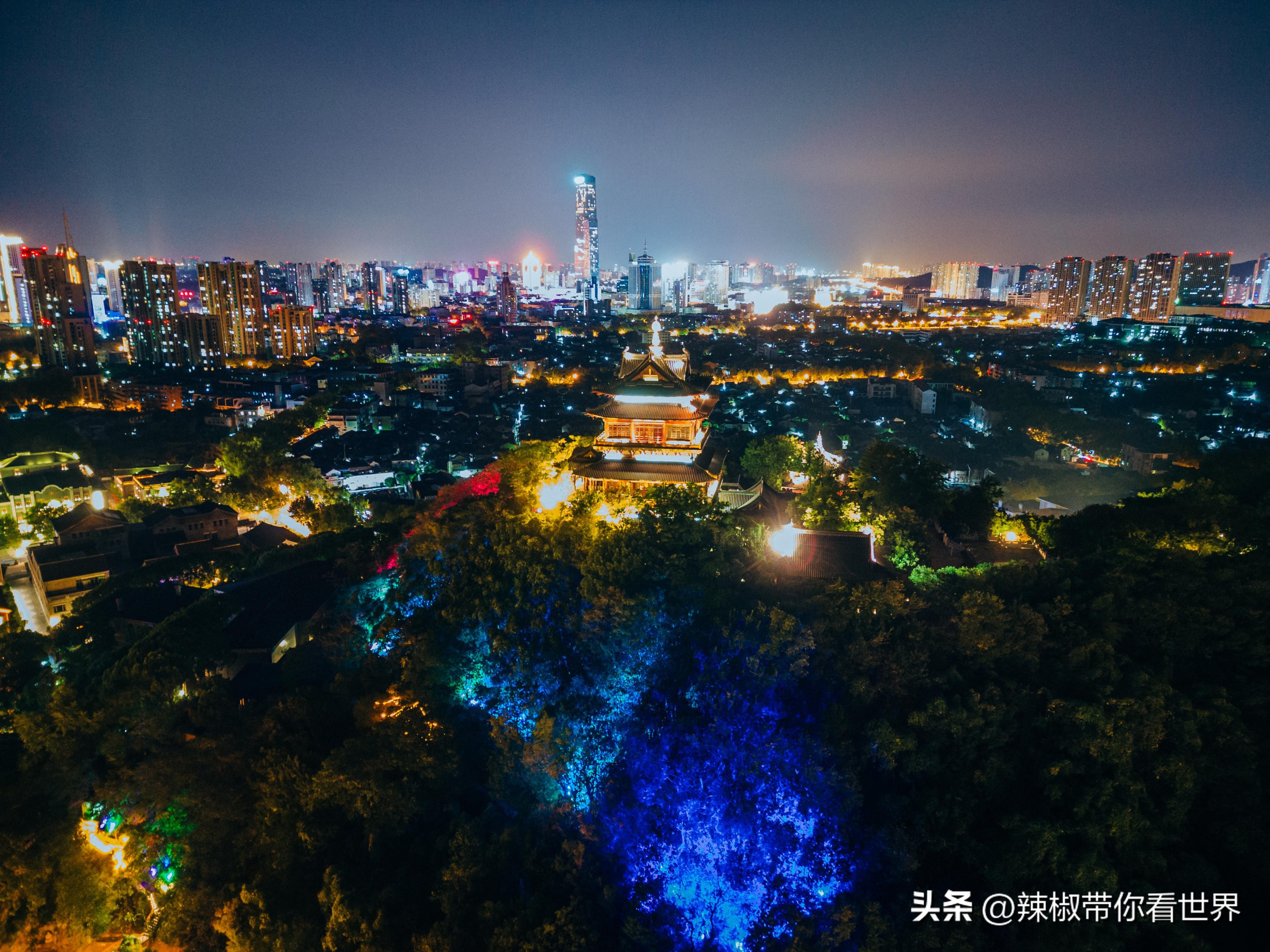 镇江一座美的让人吃醋的城市路牌,镇江一座美的让你吃醋的城市