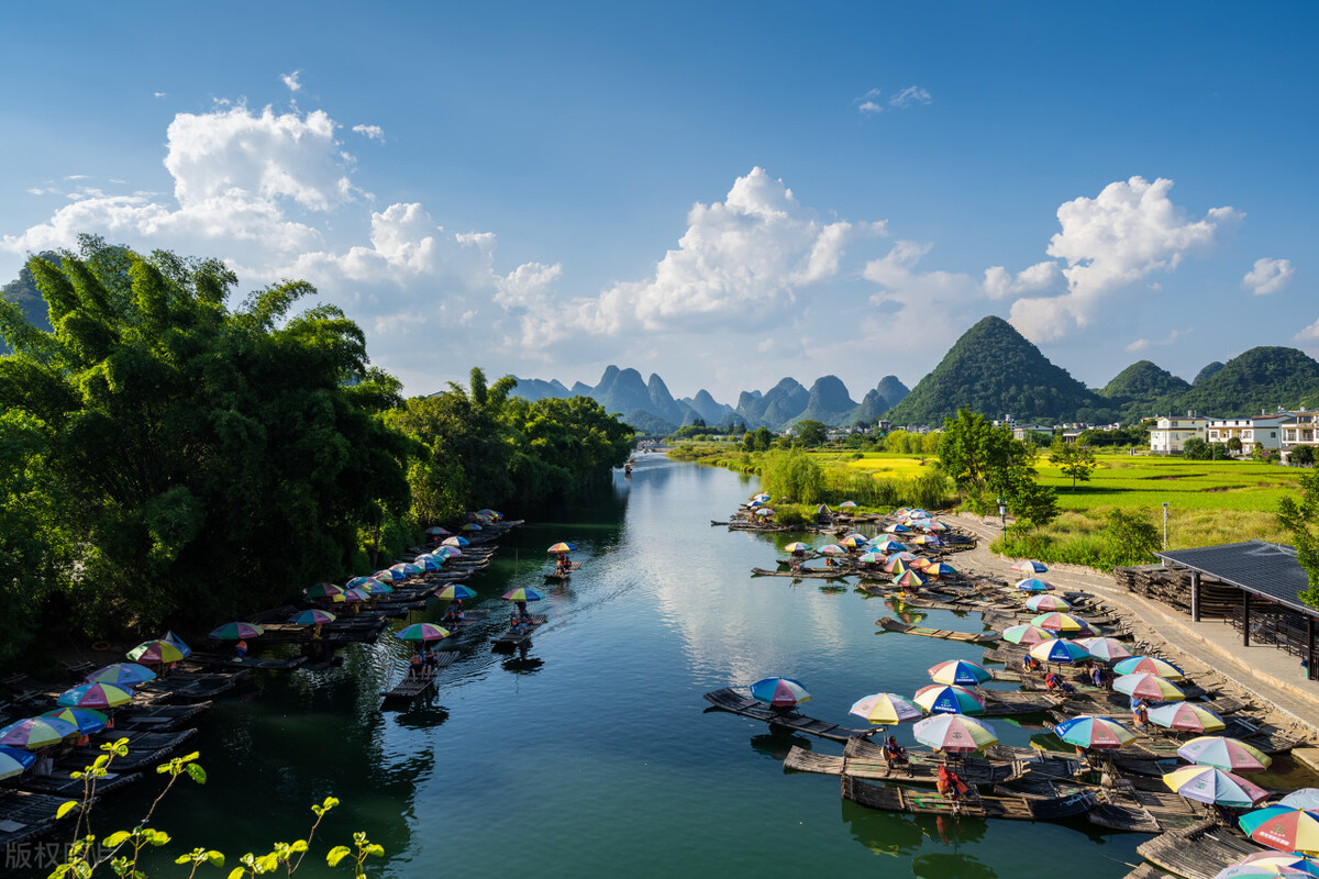 夏天自驾游最凉快的地方,旅游十大必去的地方中国夏天