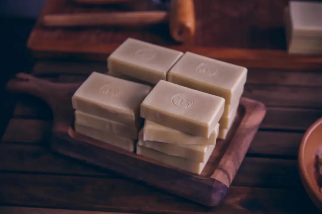 皂角米桃胶雪燕都是什么成分,雪燕桃胶皂角米组合测评