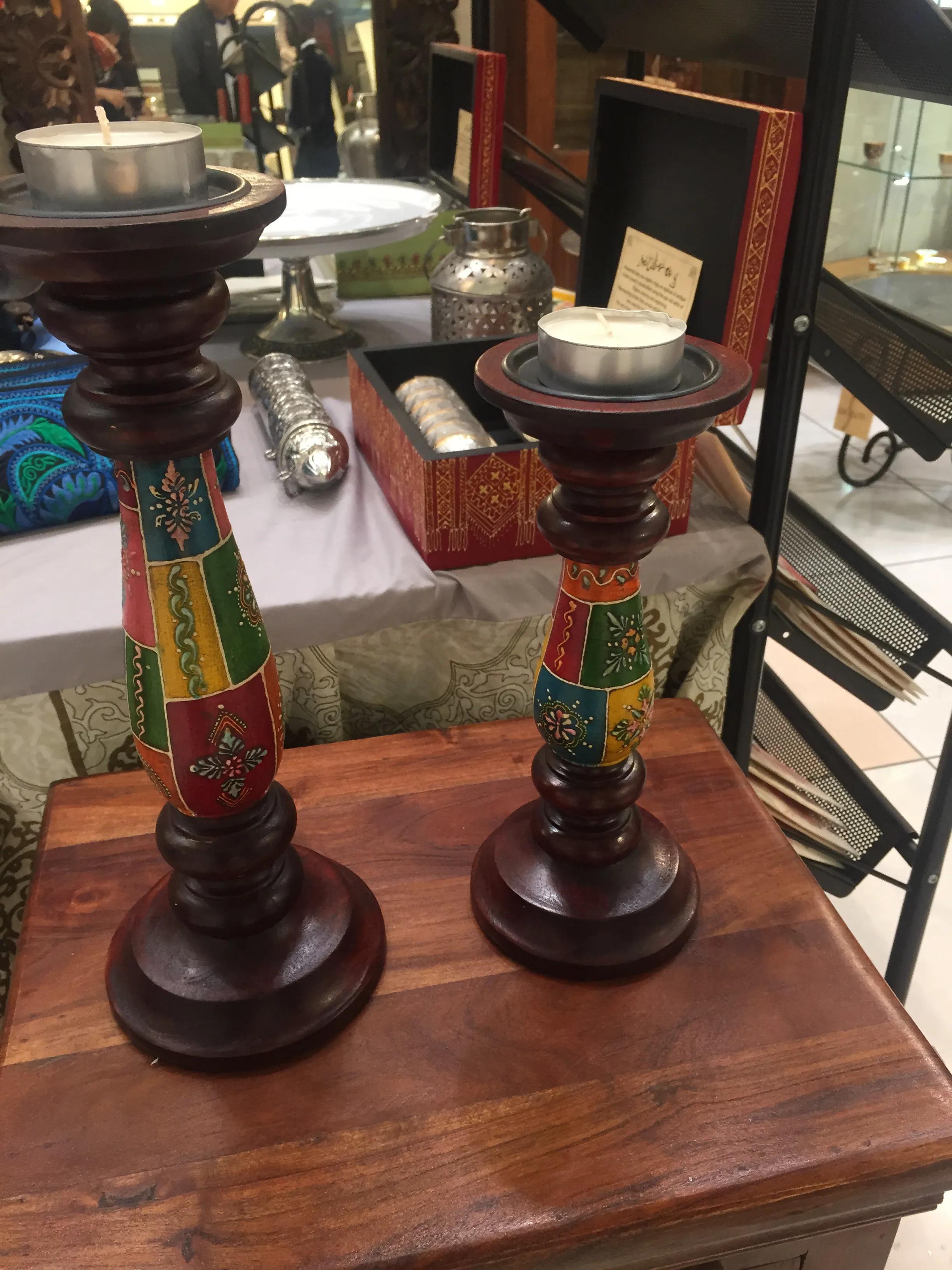 真实的卡塔尔长这样，一半沙漠一半海水