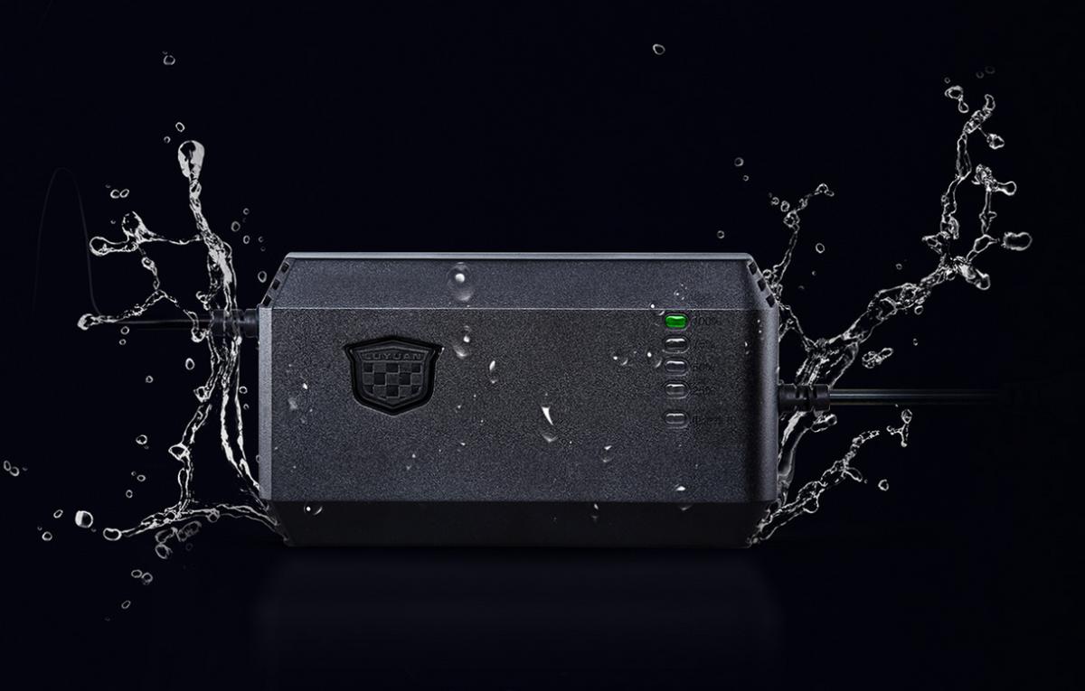 电动车直流充电伤电池吗,三轮电动车怎么充电不伤电池