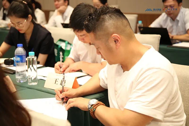 经销商如何转型赚钱,经销商赚钱越来越难