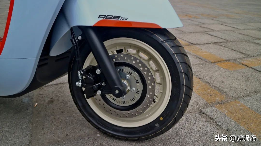 布雷斯通蓝卡150复古小踏板改装,布雷斯通150复古踏板摩托车测评