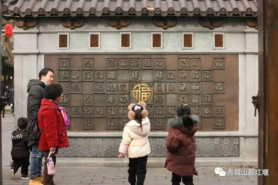 超安逸！水灵妹带你打卡都江堰6条烟火气十足的老街，告别喧嚣和浮躁，邂逅静美冬日~