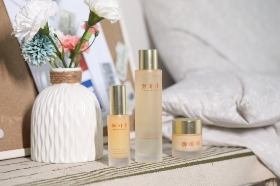 郑明明润妍抗皱,郑明明抗皱的护肤品怎么样