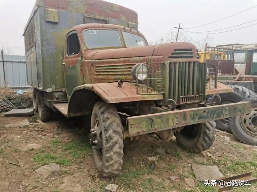 路边的经典——被迫“整容”的吉斯151