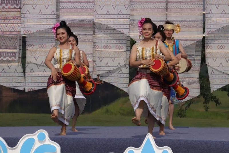 云南景洪象脚鼓制作,云南非遗景颇象脚鼓