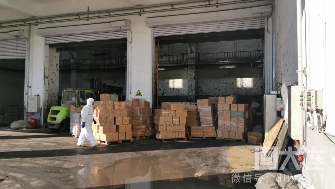 公安缴获的涉案手机集中销毁 (涉案物品集中销毁)