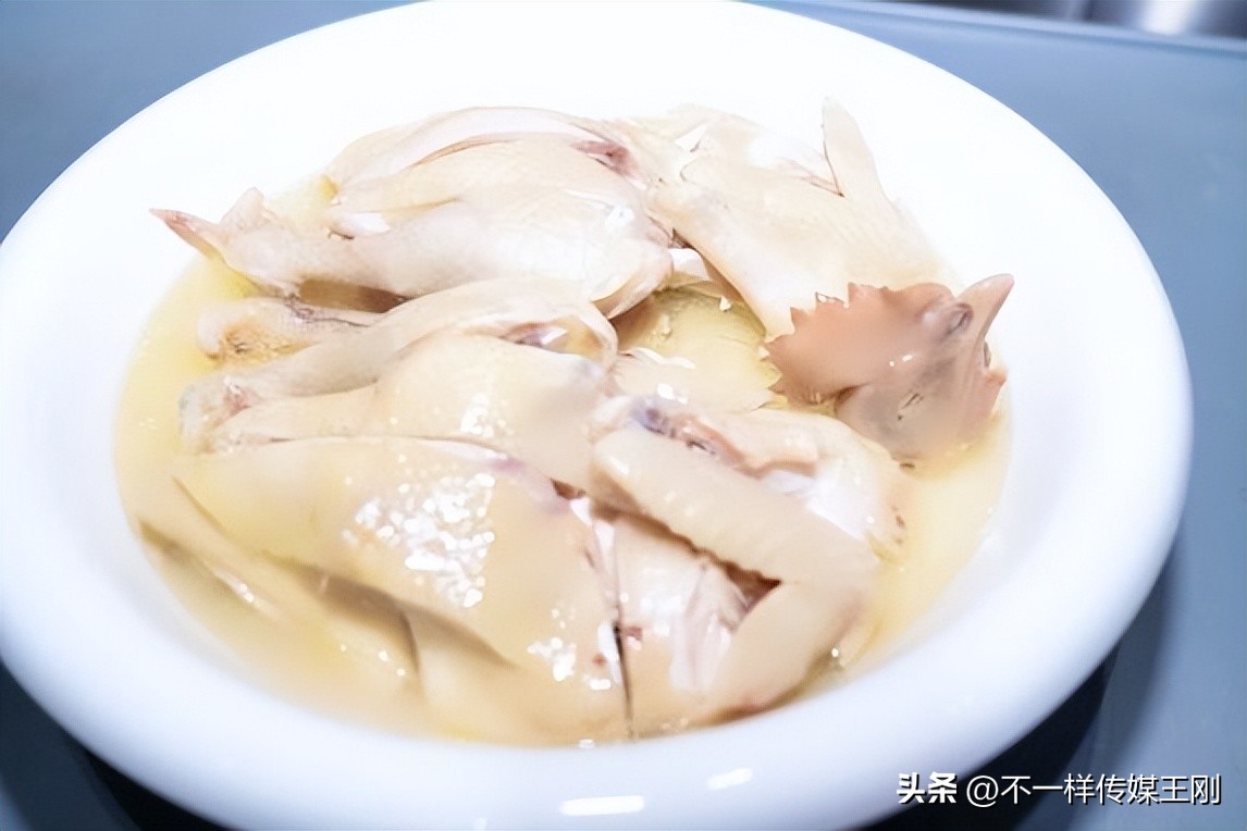 在东莞享顺德美食，记顺德坚野山庄第二分店正式开业