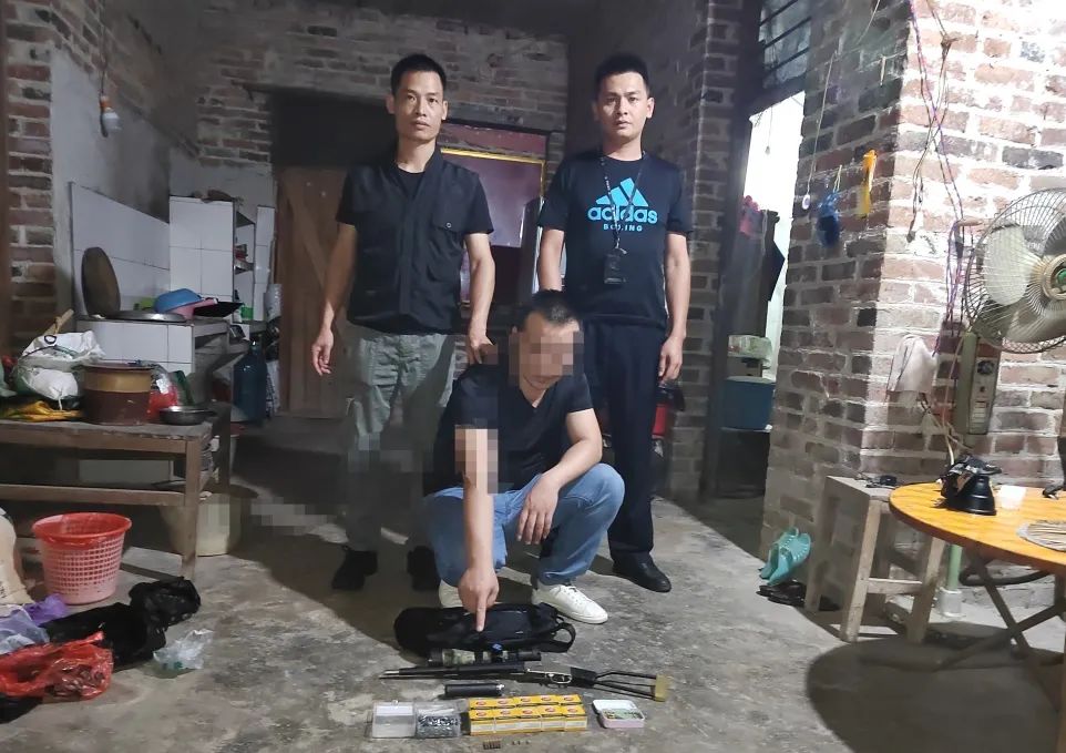 非法生产贩卖枪支构成什么罪,非法买卖枪支会判刑多久