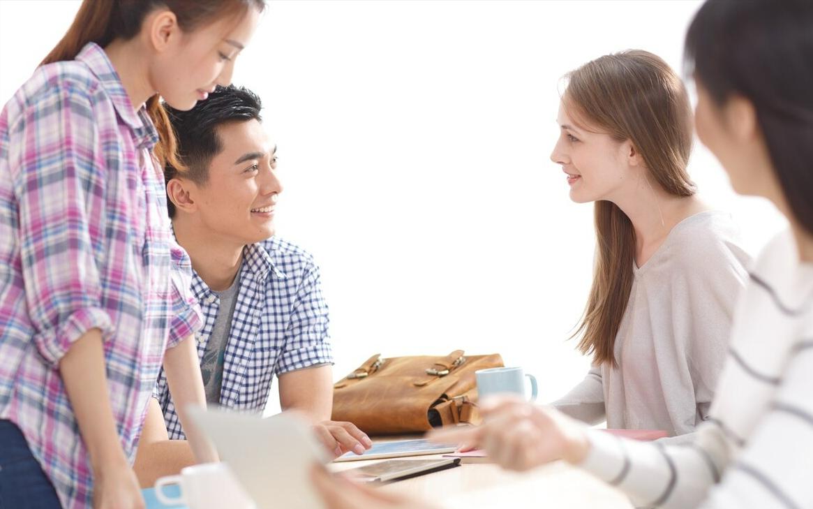 寄快递海运到英国需要15kg起步吗,寄行李到英国