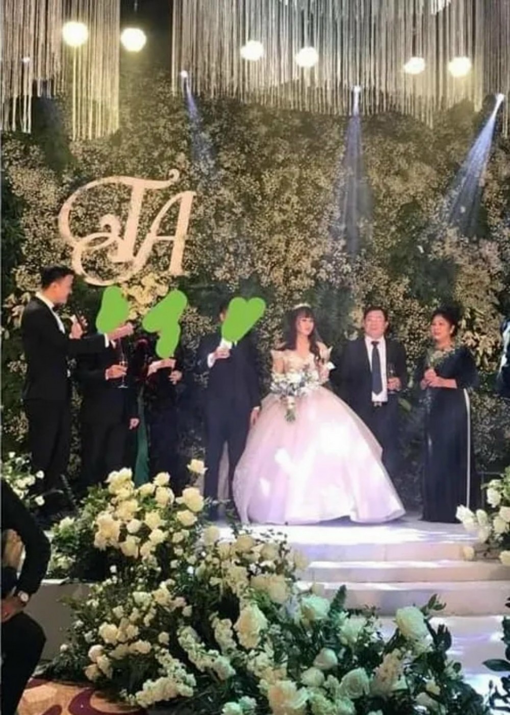 越南农村姑娘骗婚,27岁越南女子假扮富婆