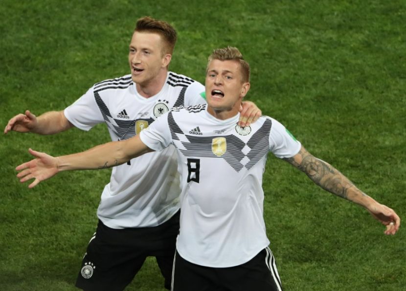 阿根廷vs伊朗梅西绝杀,最后一次世界杯c罗和梅西谁赢了