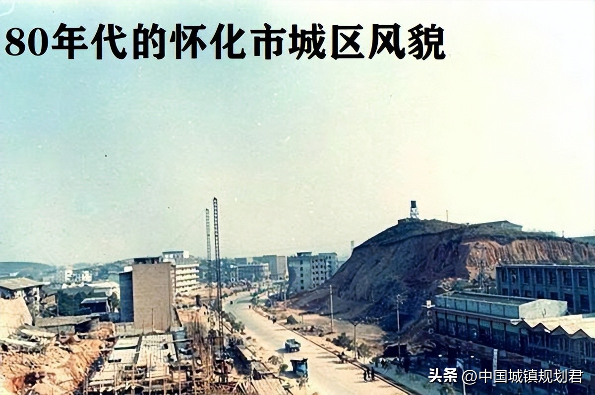 湖南省一座千人小镇榆树湾仅用三十年就变成中等城市比肩深圳奇迹