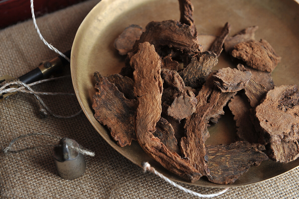 阴虚火旺耳鸣失眠吃什么中成药,阴阳两虚导致耳鸣能治好吗