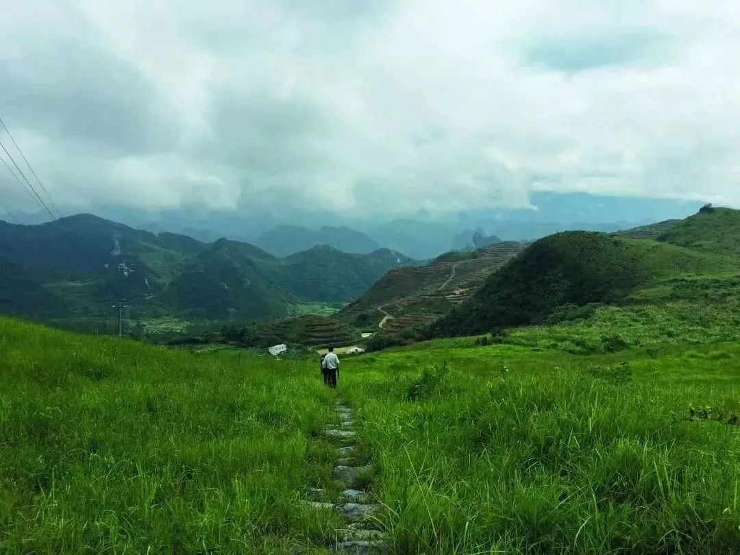 丹霞山阳元石风光,丹霞山那奇妙的景观