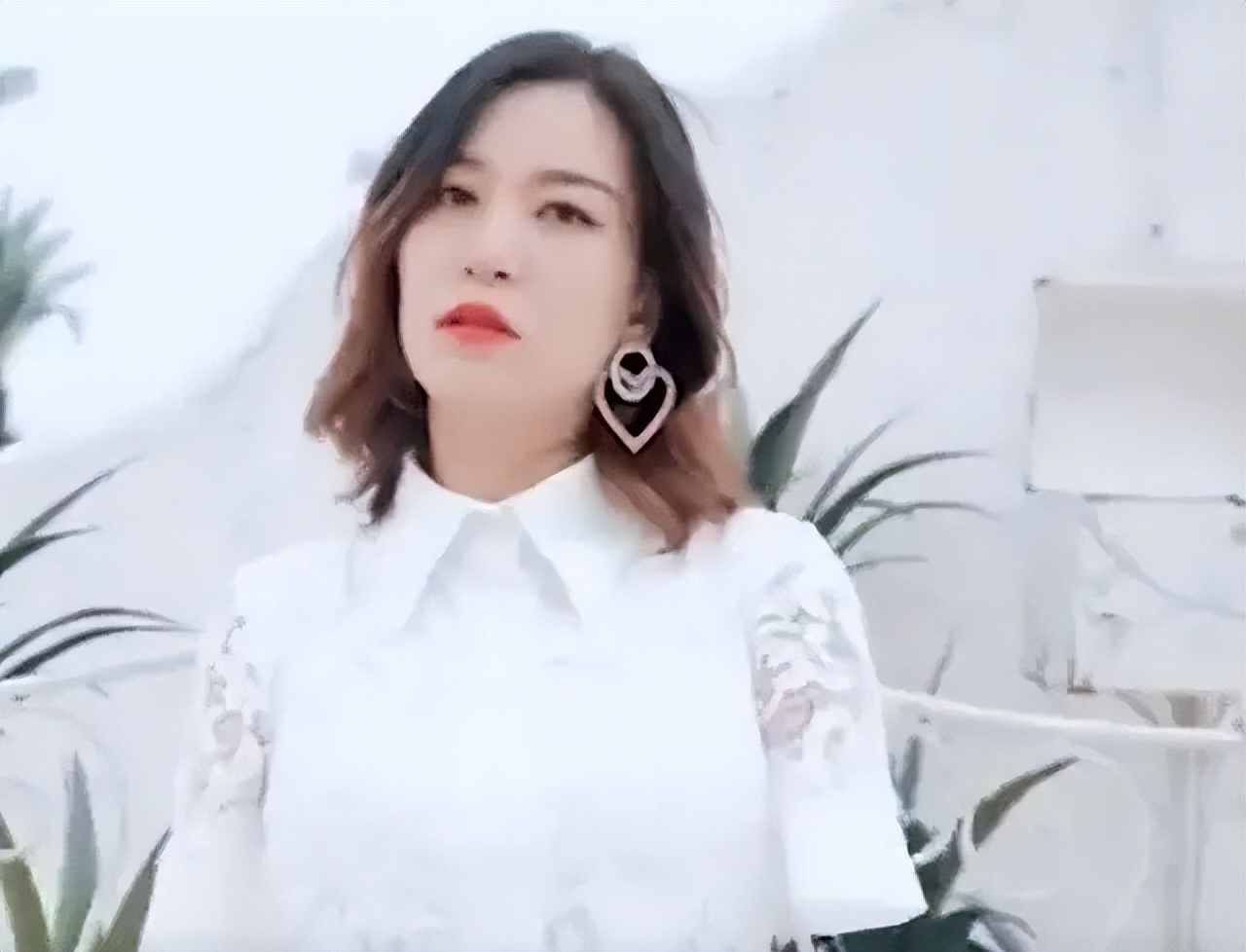 截肢女孩雷庆瑶近况,雷庆瑶触电事件