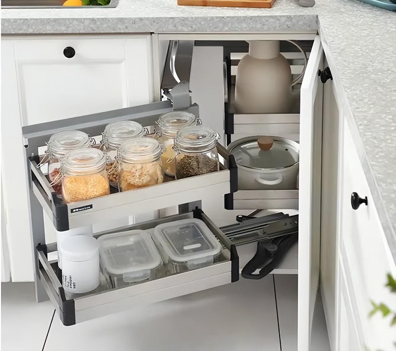 橱柜装了拉篮的你们后悔了吗,装完吊柜后悔拆除