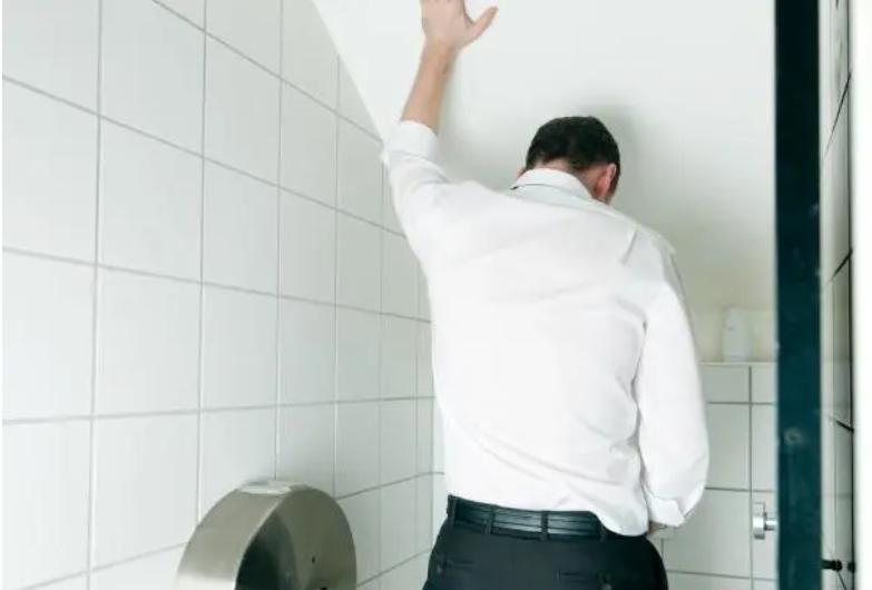 夫妻生活结束后，男人用纸擦一下就OK了？男人“事后”须注意什么