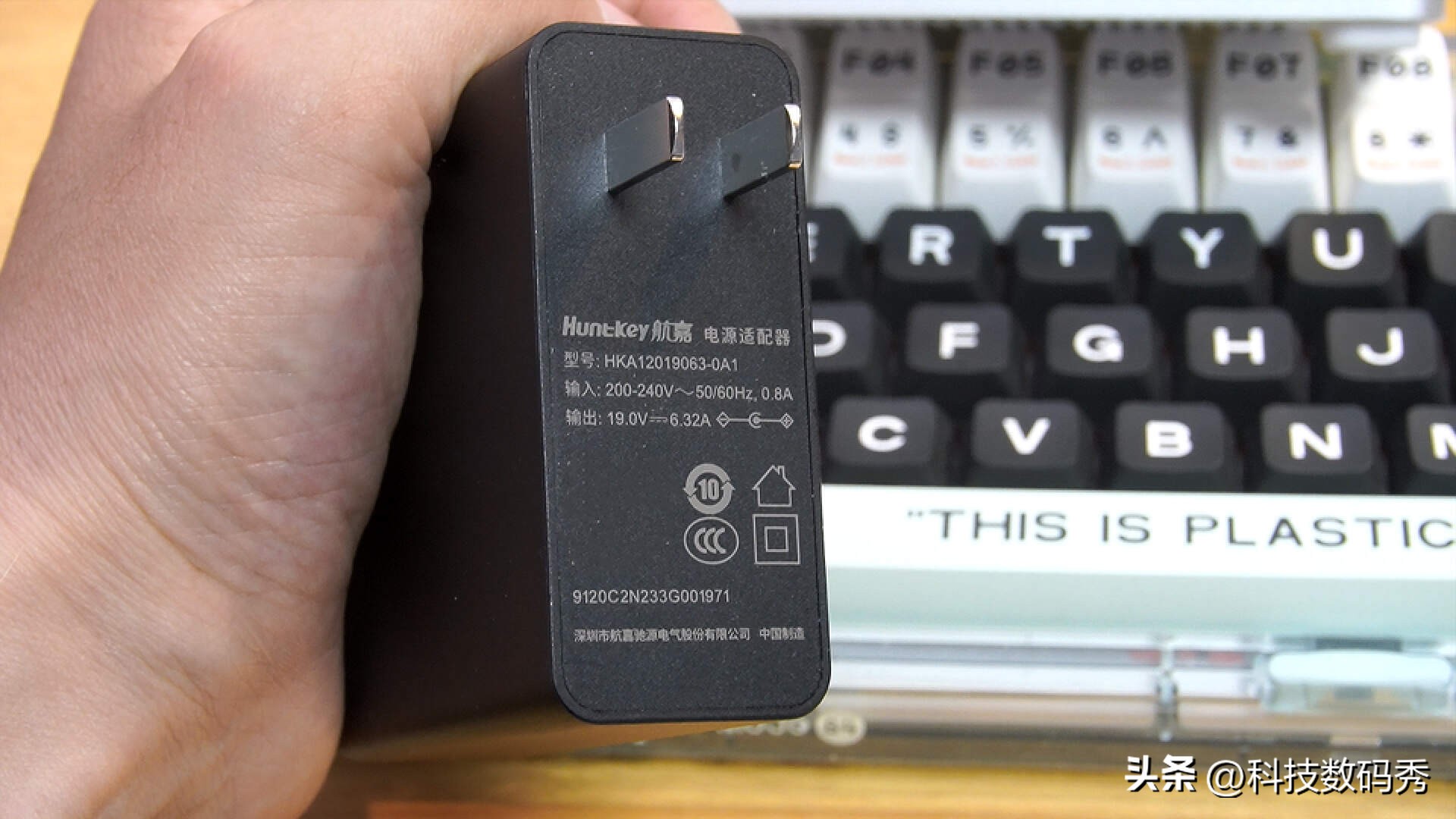 铭凡NPB7英特尔i7-13700H迷你主机测评，看看它到底值不值得买