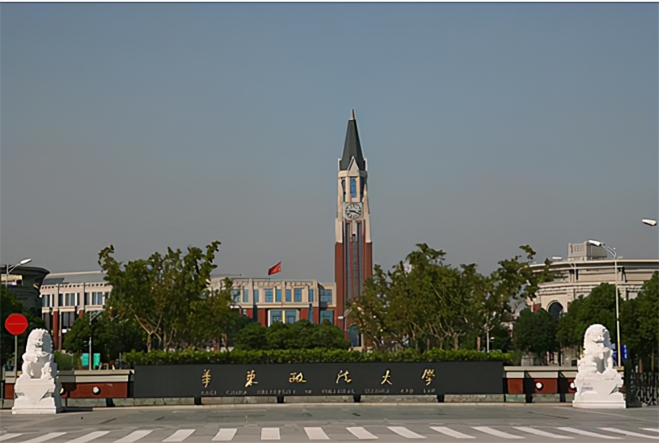 上海小伙成墨西哥毒枭,却未向中国贩毒,密室中成捆美钞垒成高台