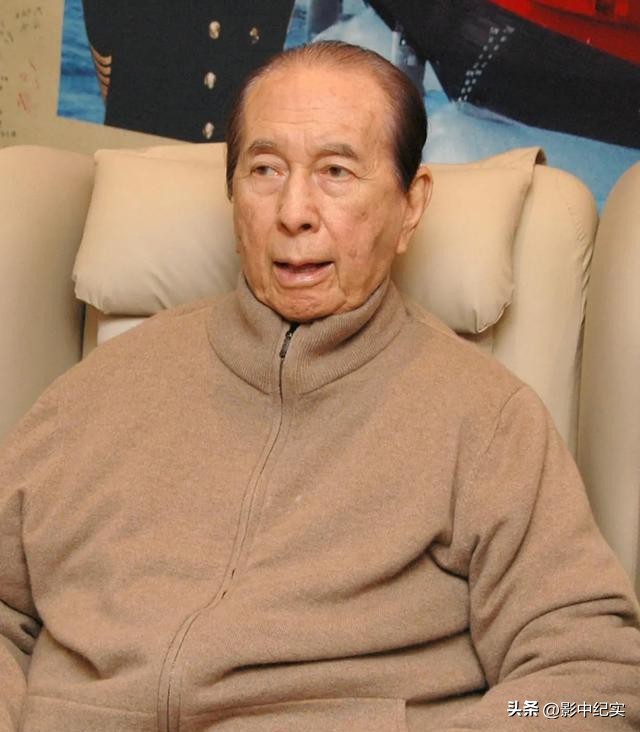 赌王何鸿燊用的是金丝楠木棺材吗,赌王何鸿燊棺材是什么木头做的