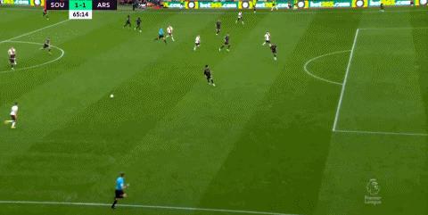 亚洲最强左后卫富安健洋,富安健洋目前效力于哪支球队