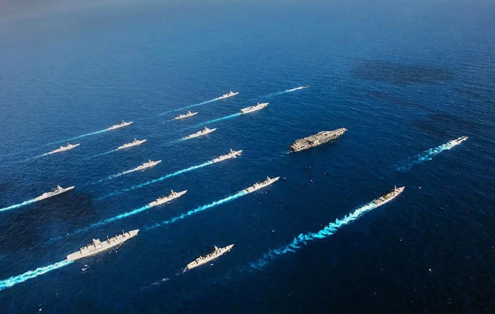 日议员欲强登*鱼岛钓**，被我海警撵了36小时后离开，日本：不能接受